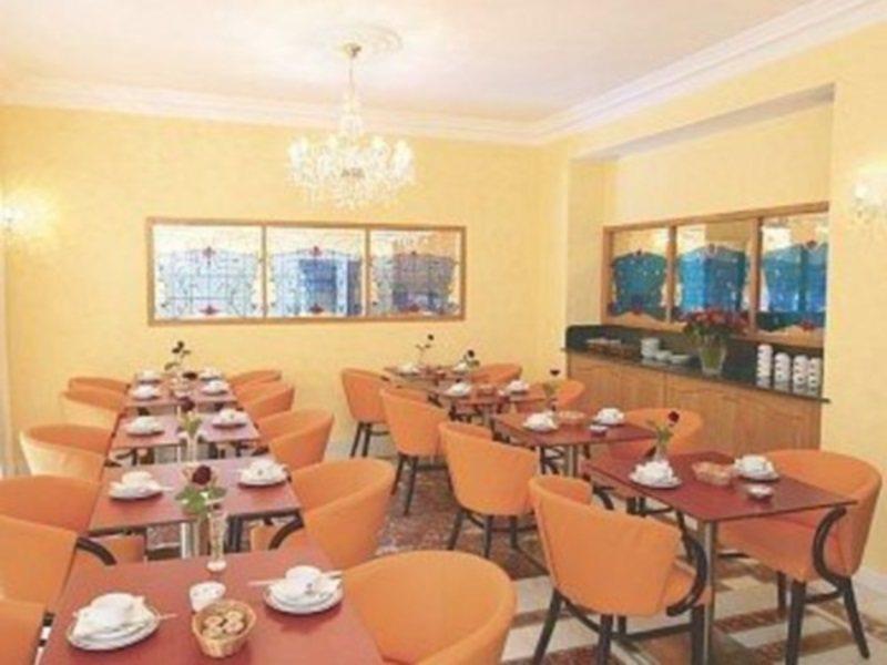 Little Palace Ницца Экстерьер фото